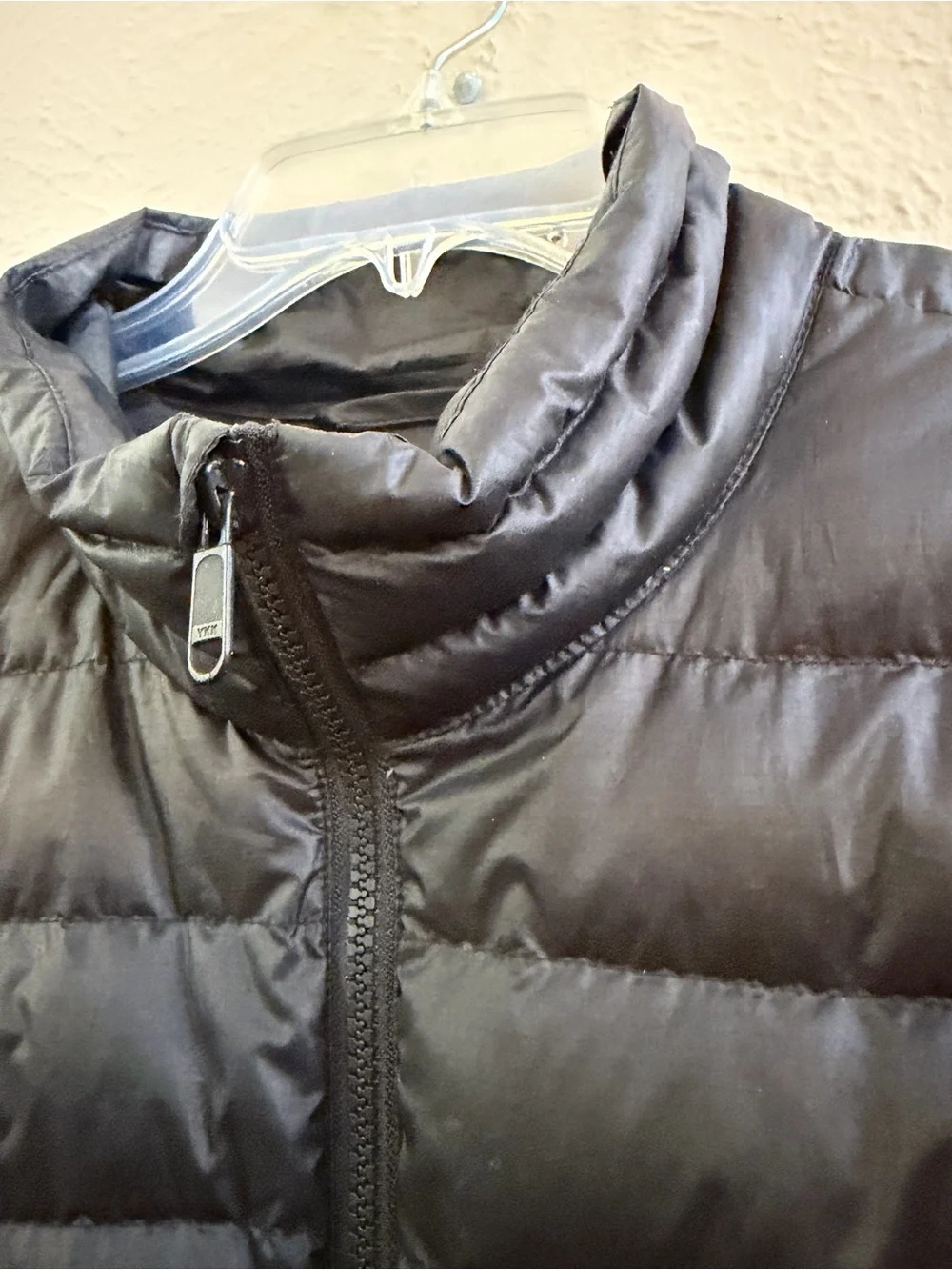 Quince lightweight packable black puffer jacket